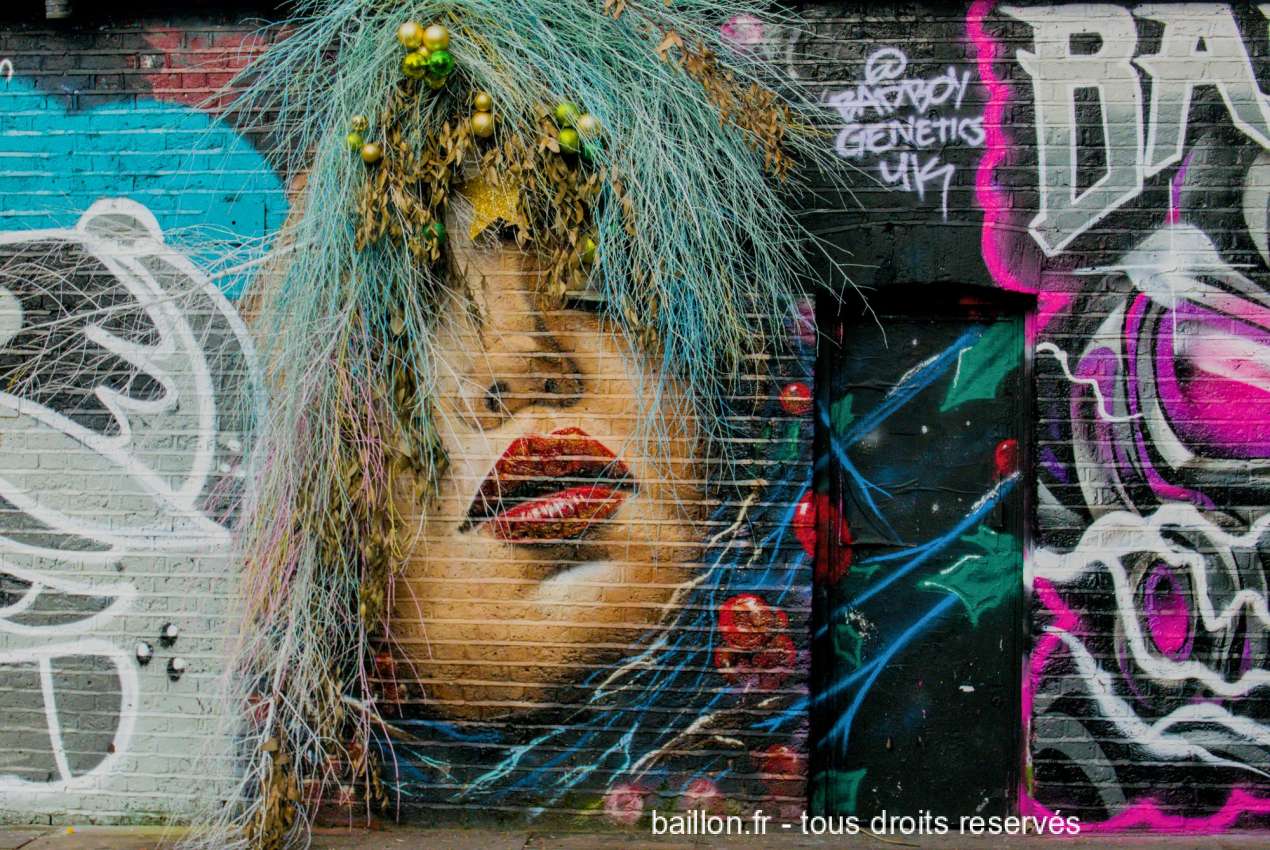 Fresque de femme dans le quartier de Brick-Lane à Londres