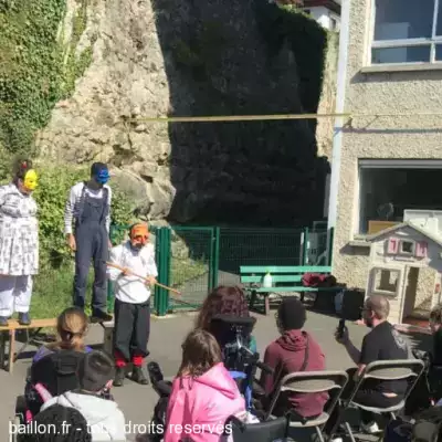 Les joyeuses obsèques de Monsieur Pingre à l’ Accueil Savoie Handicap