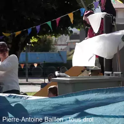 Capitaine Ordure cabotine aux aprés-midi récréatives de Serrières-en-Chautangne