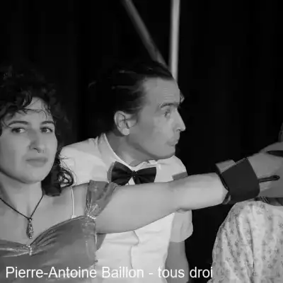 Princesse Jasmine ensorcèle Bébé Hyde