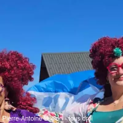 Deux soeurs à la Coupe Icare