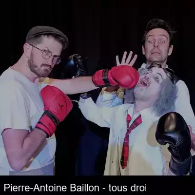 Le capitaine Cook cuisine le professeur Franck Einstein pour le dernier Fight Impro de la saison