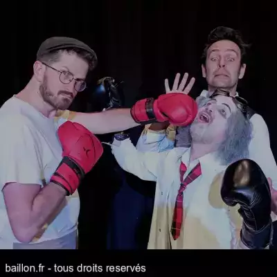 Le capitaine Cook cuisine le professeur Franck Einstein pour le dernier Fight Impro de la saison