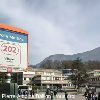 Spectacle sur le sexisme et l'égalité hommes femmes